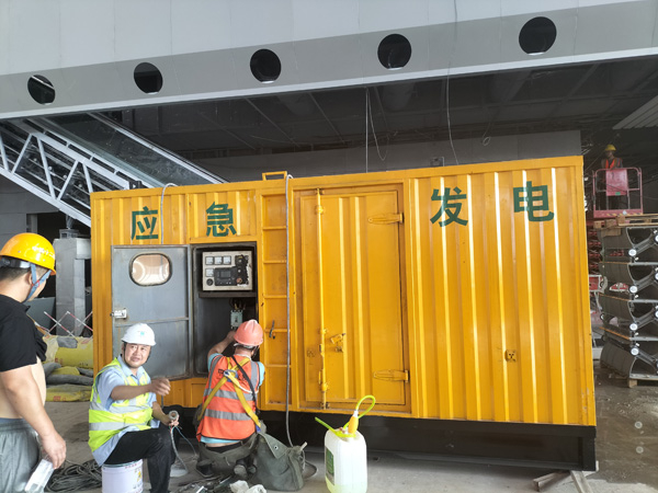 姚安怎样判断空气滤清器是否需要更换？
